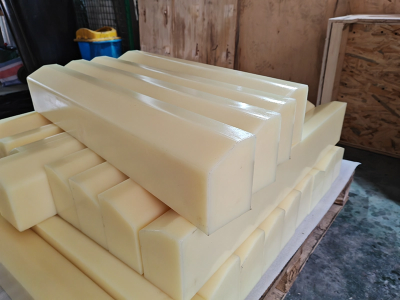 oem-polyurethane-machine-floor-protection-pads