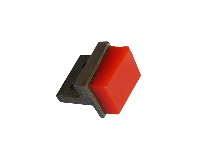 custom-pu-grippers-with-metal-core-for-industrial-fixtures